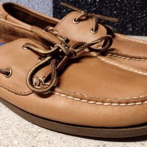 COLE HAAN  "AUTHENTIC ORIGINAL" BOAT SHOE